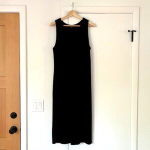 Unbound Merino Travel Dress - Size Medium